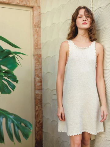 Модель 2404_1 SOMMERSTRIKK LINNEA DRESS с инструкцией на английском языке